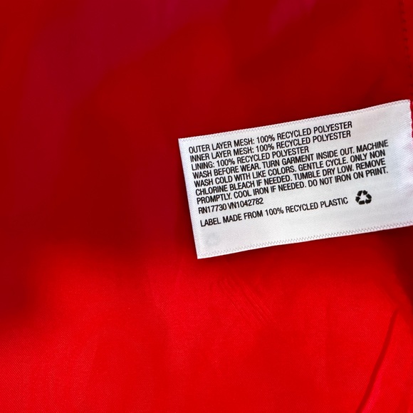 3 different kind of Girls tutus size 6. Excellent condition like new. - Picture 6 of 12